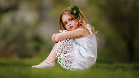 innocent girl pic|90,000+ Free Innocent Girl & Girl Images .